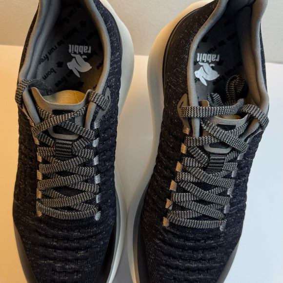 Rabbit Dream Chaser Men’s Black and Gray Athletic Sneakers - Picture 3 of 8